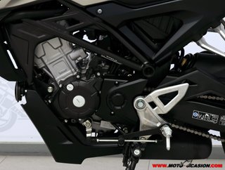 HONDA CB 125 R -APTA B Y A1-