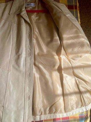 Chaqueta polipiel beige Untaited Talla M