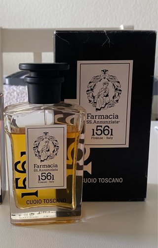 Farmacia SS. Annunziata 1561 Cuoio Toscano