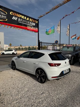 SEAT Leon Cupra 2015