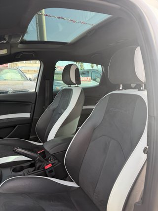 SEAT Leon Cupra 2015