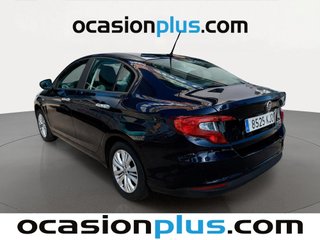 Fiat Tipo Sedan 1.4 Easy 70 kW (95 CV)