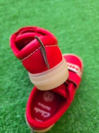 Zapatillas Clarks Flarescale Lo T con luces