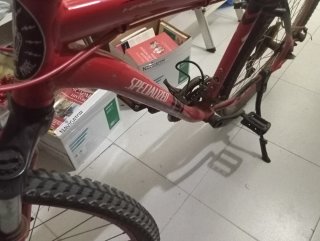 Bicicleta de iniciación spezialiced montaña