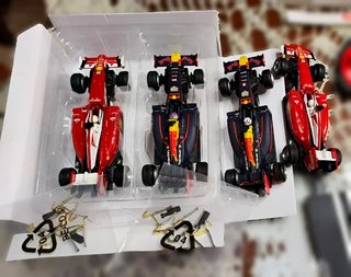 2 Scalextric Carrera GO!!! F1 + 11 m de Pista