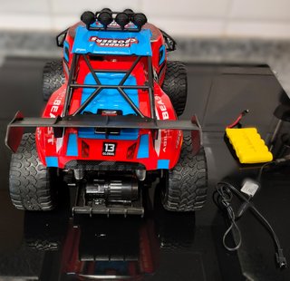 Coche RC Border Crossers 1:12 – Nuevo y Completo