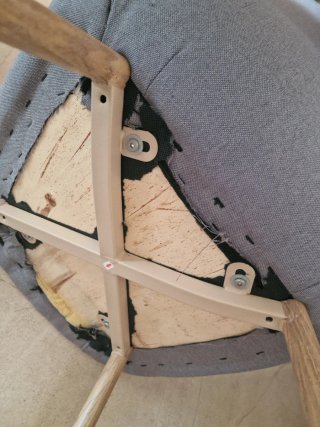 Mesa de comedor y 4 sillas