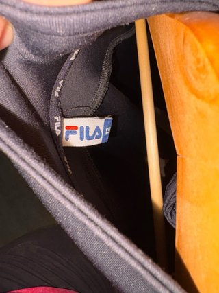 Sudadera Fila Negra y Blanca