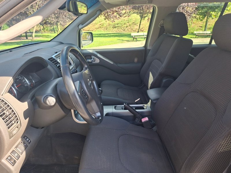 Nissan Pathfinder 2005, foto 9