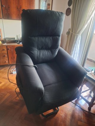 Divano reclinabile con funzione relax
