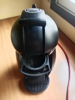 Cafetera Dolce Gusto Negra