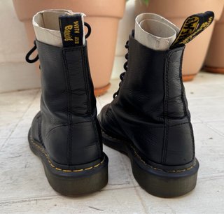 Dr. Martens nere vera pelle