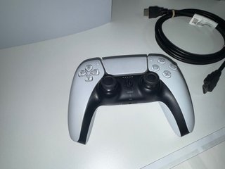PlayStation 5 Digital Edition + Caja Original