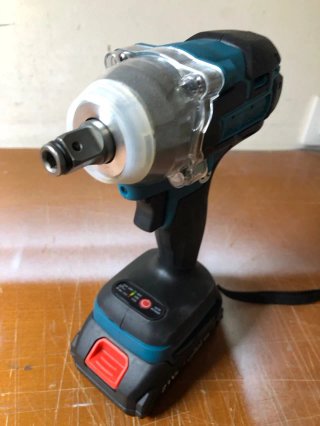 Llave de impacto a batería Brushless