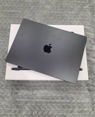 MacBook Pro chip M4 Pro 512GB / 24GB RAM