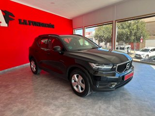 Volvo XC40 2021