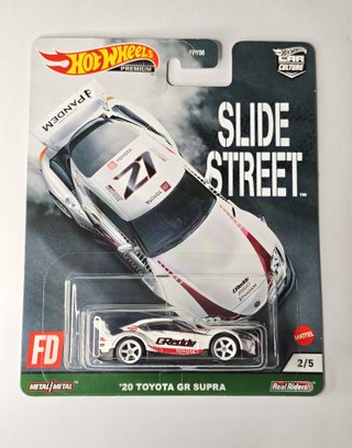 Hot Wheels Premium Car Culture '20 Toyota GR Supra