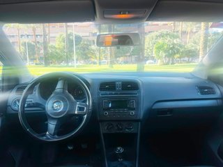Volkswagen Polo 2014