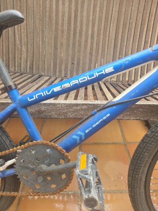 2 BMX para mantenimiento