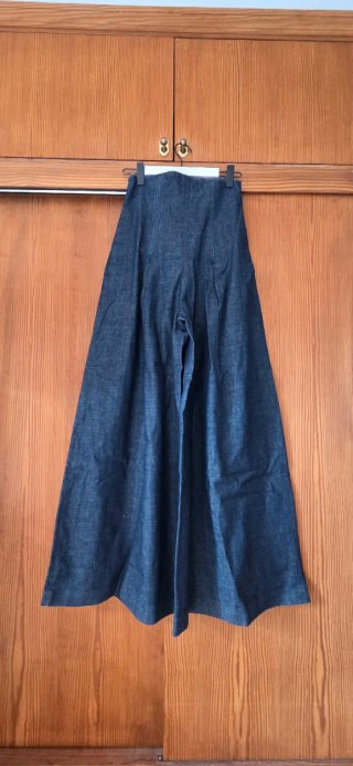 Pantalón Zara Pata Elefante Talla M