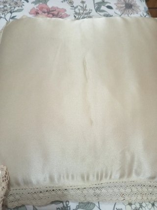 2 Cojines Vintage Beige Satin