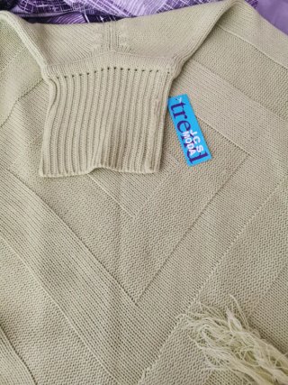 Poncho verde pistacho talla única