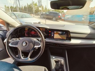 Volkswagen Golf 8