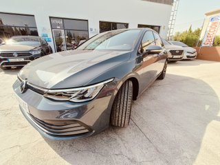 Volkswagen Golf 8