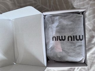 Bolso Miu Miu Negro Cuero Con correa larga y corta