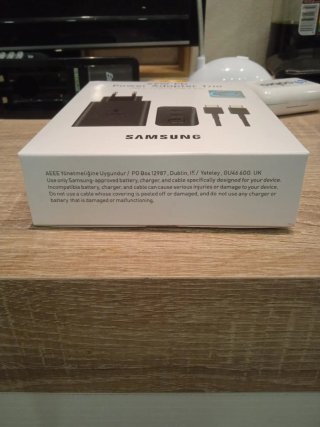 Cargador Samsung 65W PD Power Adapter Trio