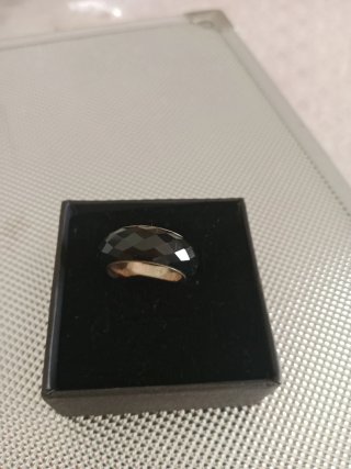 Anillo Swarovski Negro y Plateado
