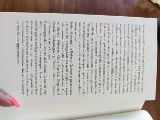 Libro l'Italia dei secoli bui