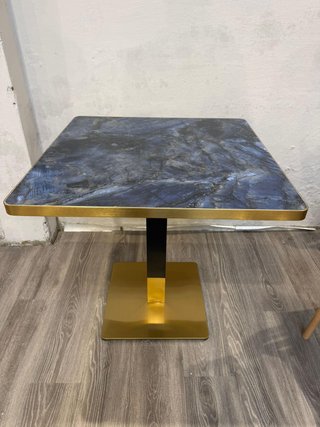 Mesa Hostelería Mármol Azul y Oro