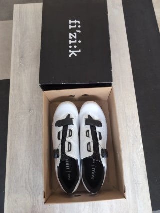 Zapatillas Ciclismo Carretera Fizik Tempo 45