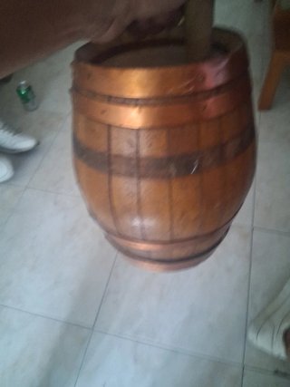 Barril antiguo madera y metal