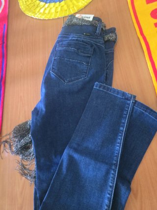 Vaqueros Colombianos con Cinturón