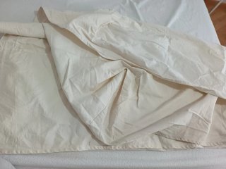 Cubre somier beige 150cm