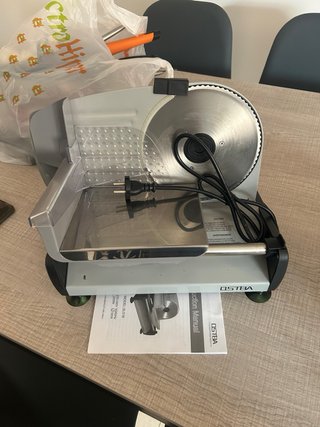 Cortafiambres OSTBA nuevo en caja