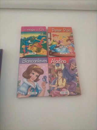 14 MINI LIBROS INFANTILES