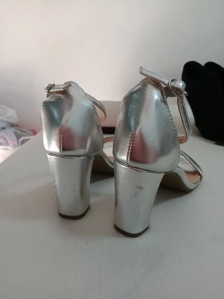 Tacones plateados T38