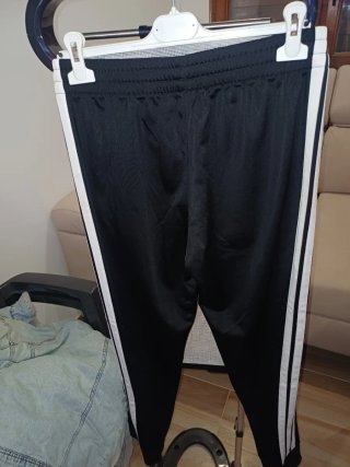 Pantalón Adidas Negro y Blanco Talla M