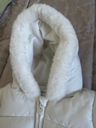 Piumino bambina bianco con cappuccio