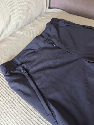 Pantalones The North Face trekking negros y grises