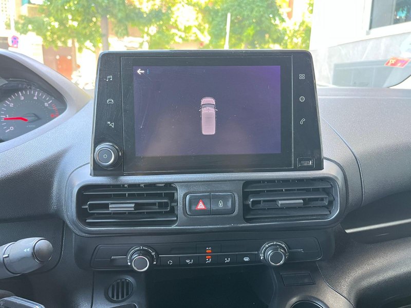 Peugeot Partner 2021, foto 13
