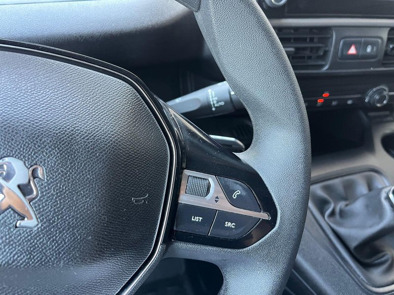 Peugeot Partner 2021, foto 18