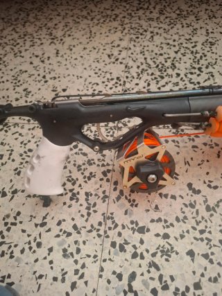 Fusil de pesca Predator Inverter Carbon 90