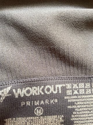Top deportivo Gymshark gris mujer
