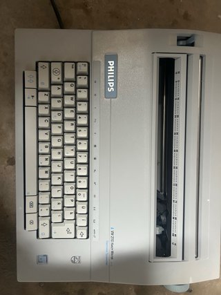 Máquina de escribir Philips VW 2710