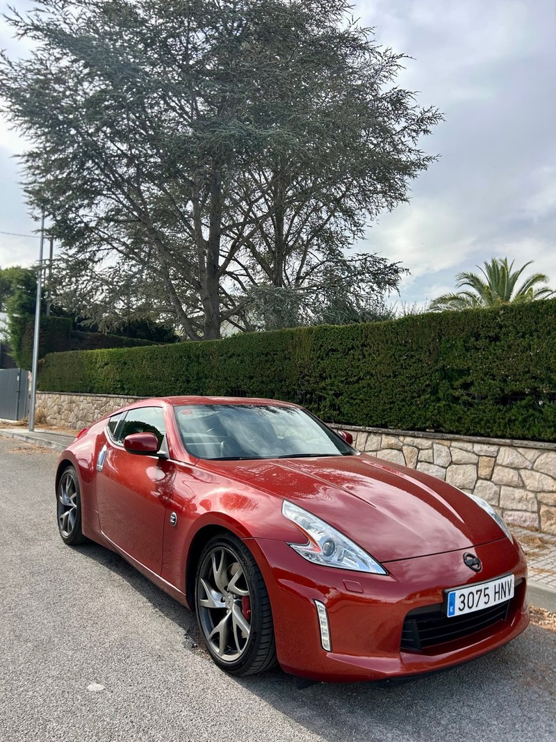 Nissan 370Z GT - foto 1