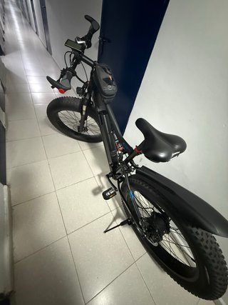 Bicicleta Eléctrica Fat Bike Negra